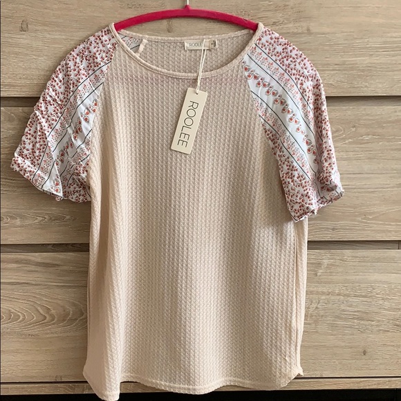 roolee top with tags - Picture 2 of 2